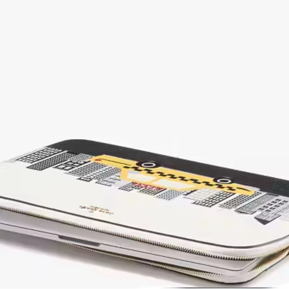 Kate Spade Taxi Laptop Sleeve